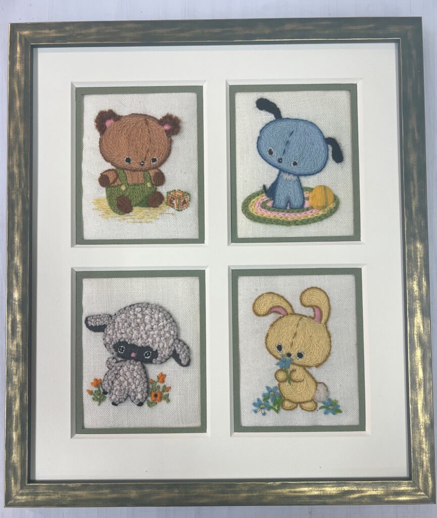 Four different animals are framed in a frame.